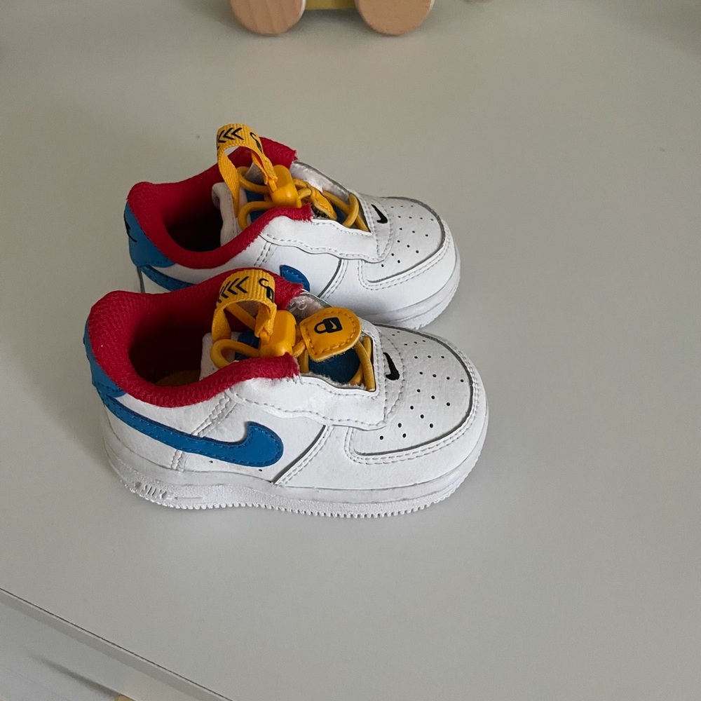 Nike force 1 Toggle Baby/Toddler shoes. Size 3c